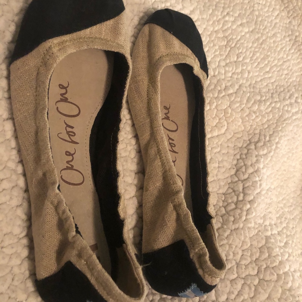 TOMS Canvas Ballet Flats